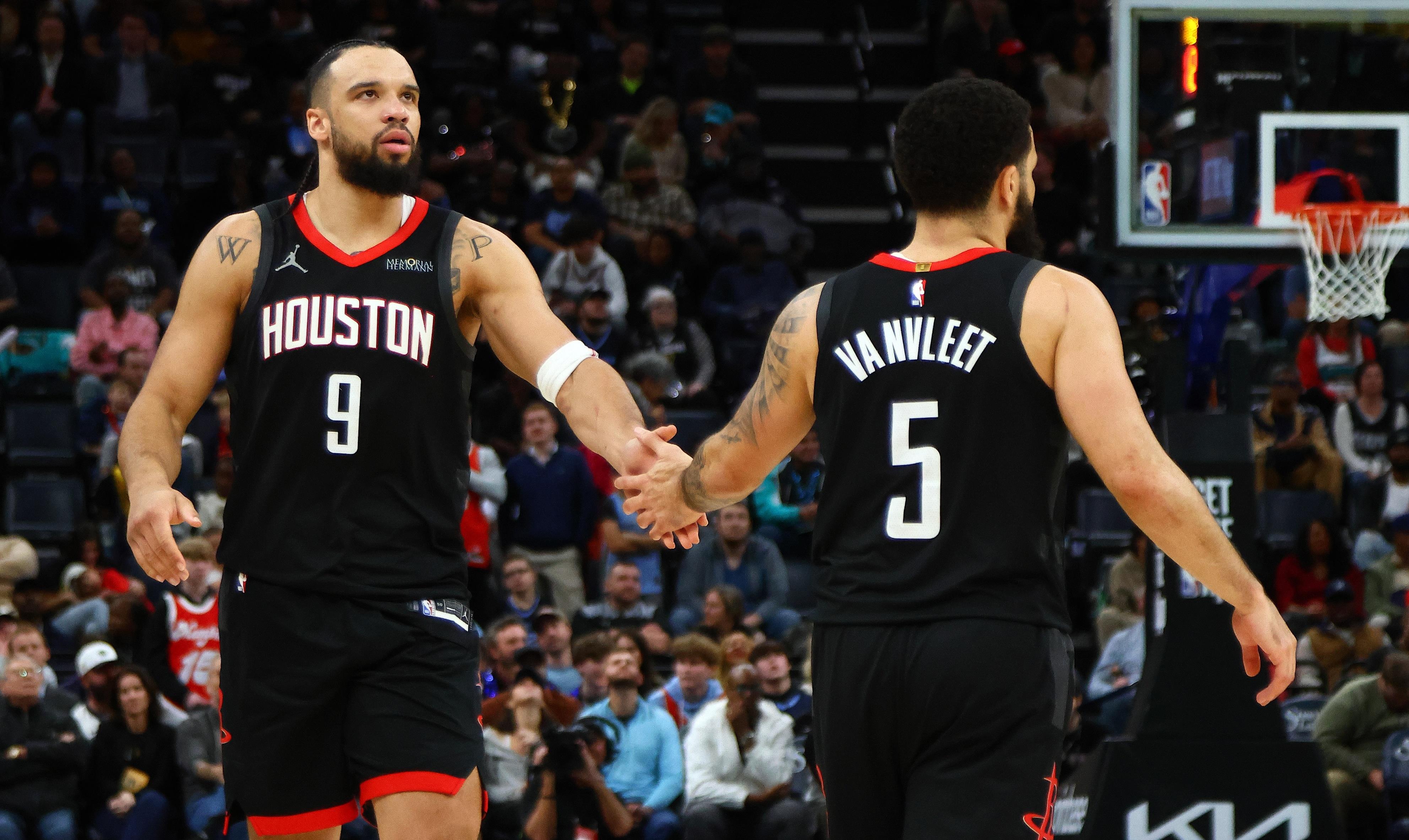 爱游戏官网下载-包含赛地聚焦——NBA总决赛冲刺阶段热度飙升，尤文图斯状态回暖，更衣室稳定，更衣室氛围转暖的词条